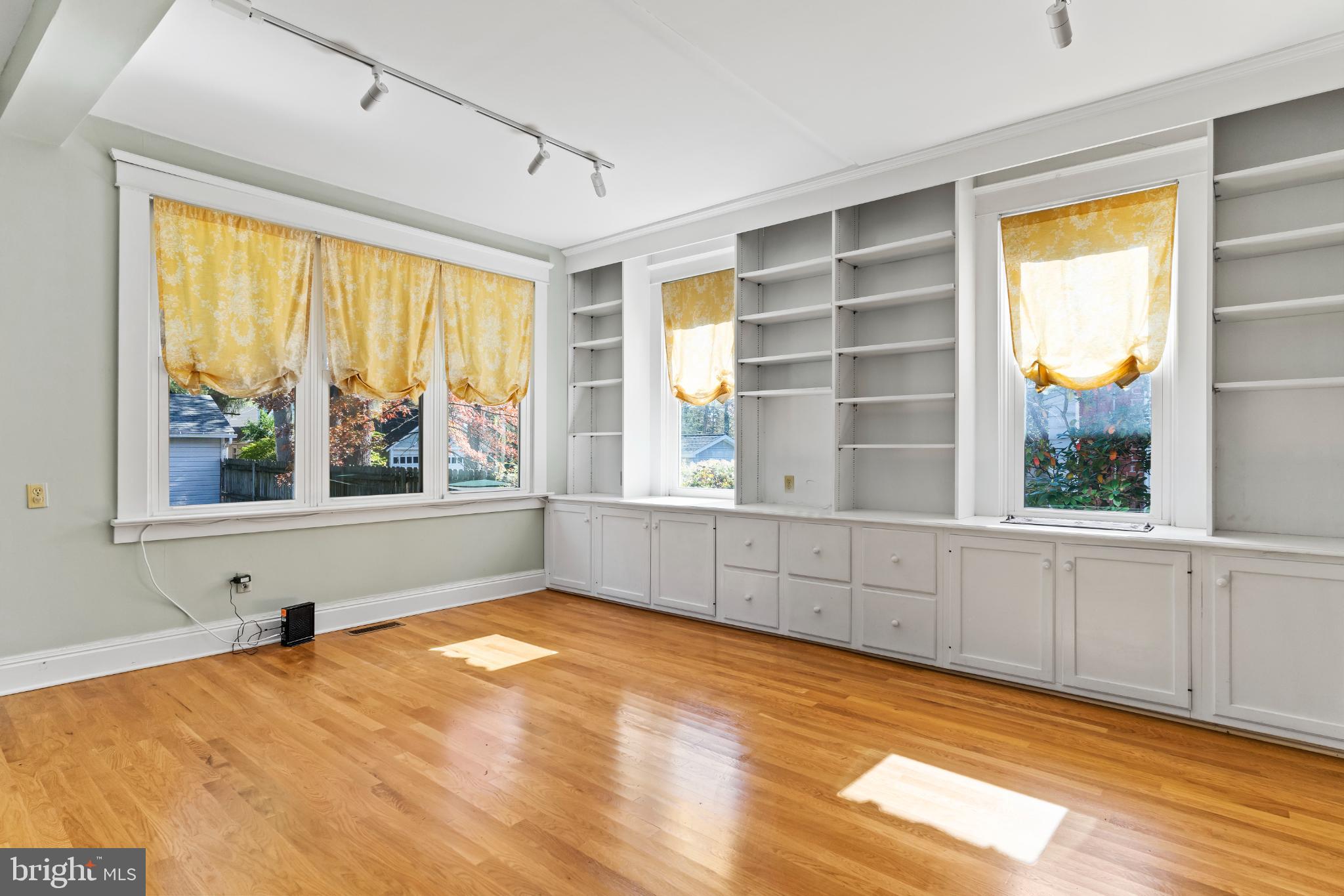 CAMP HILL BOROUGH - Residential