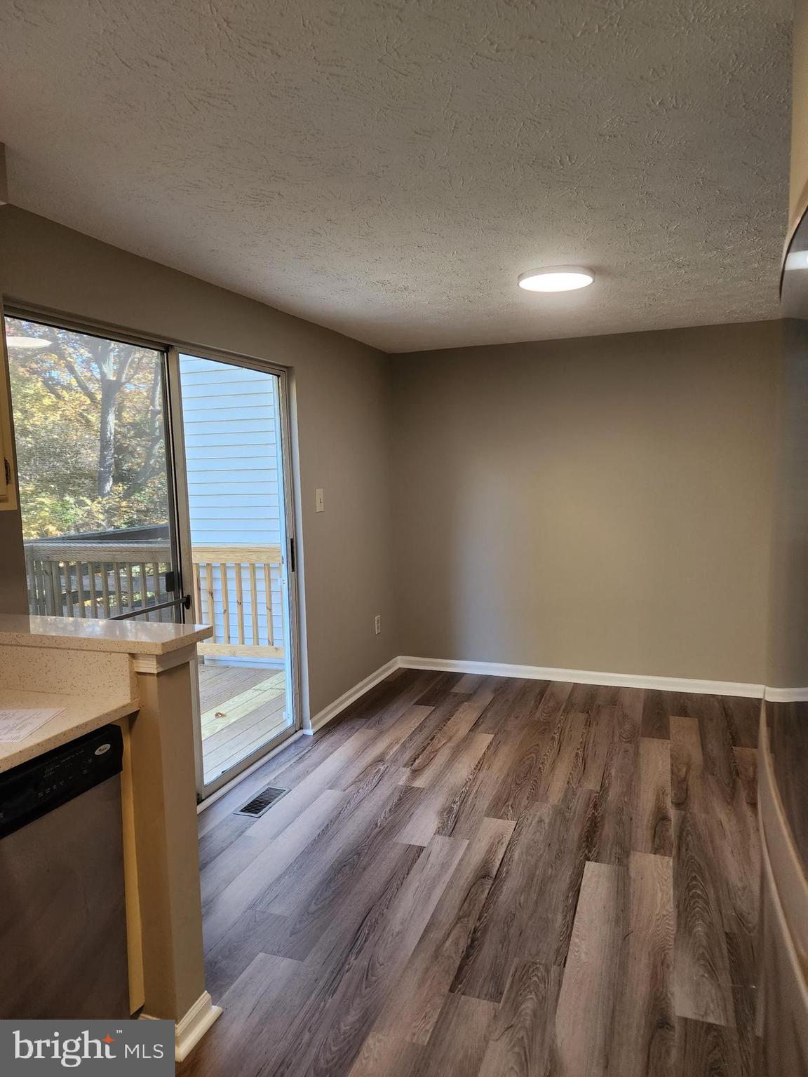 BARTON HILL - Residential Lease