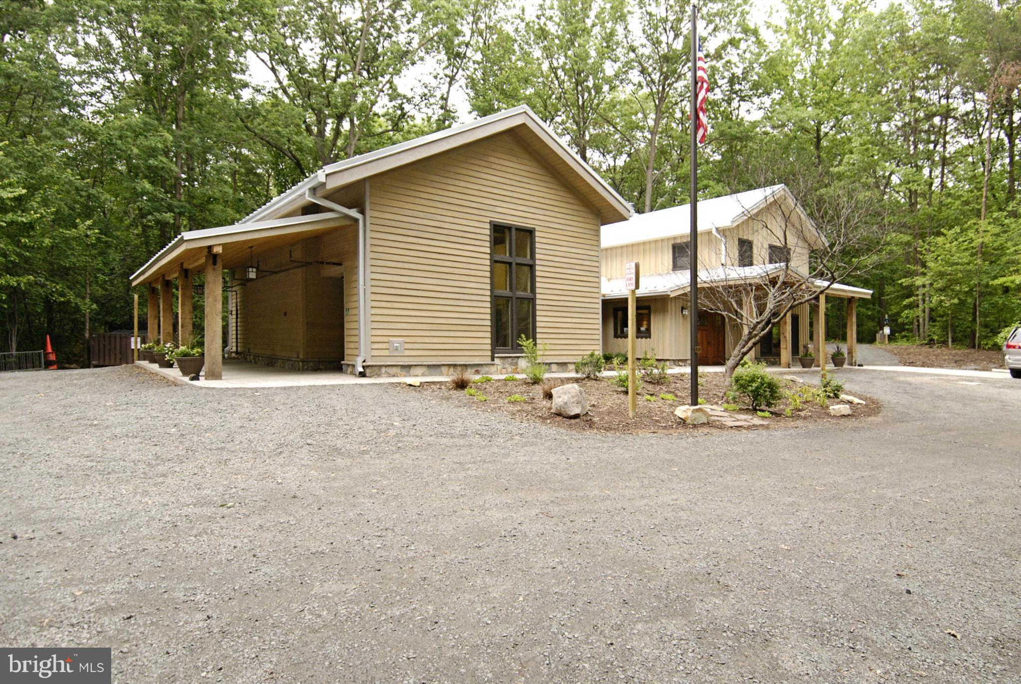 BARTON HILL - Residential Lease