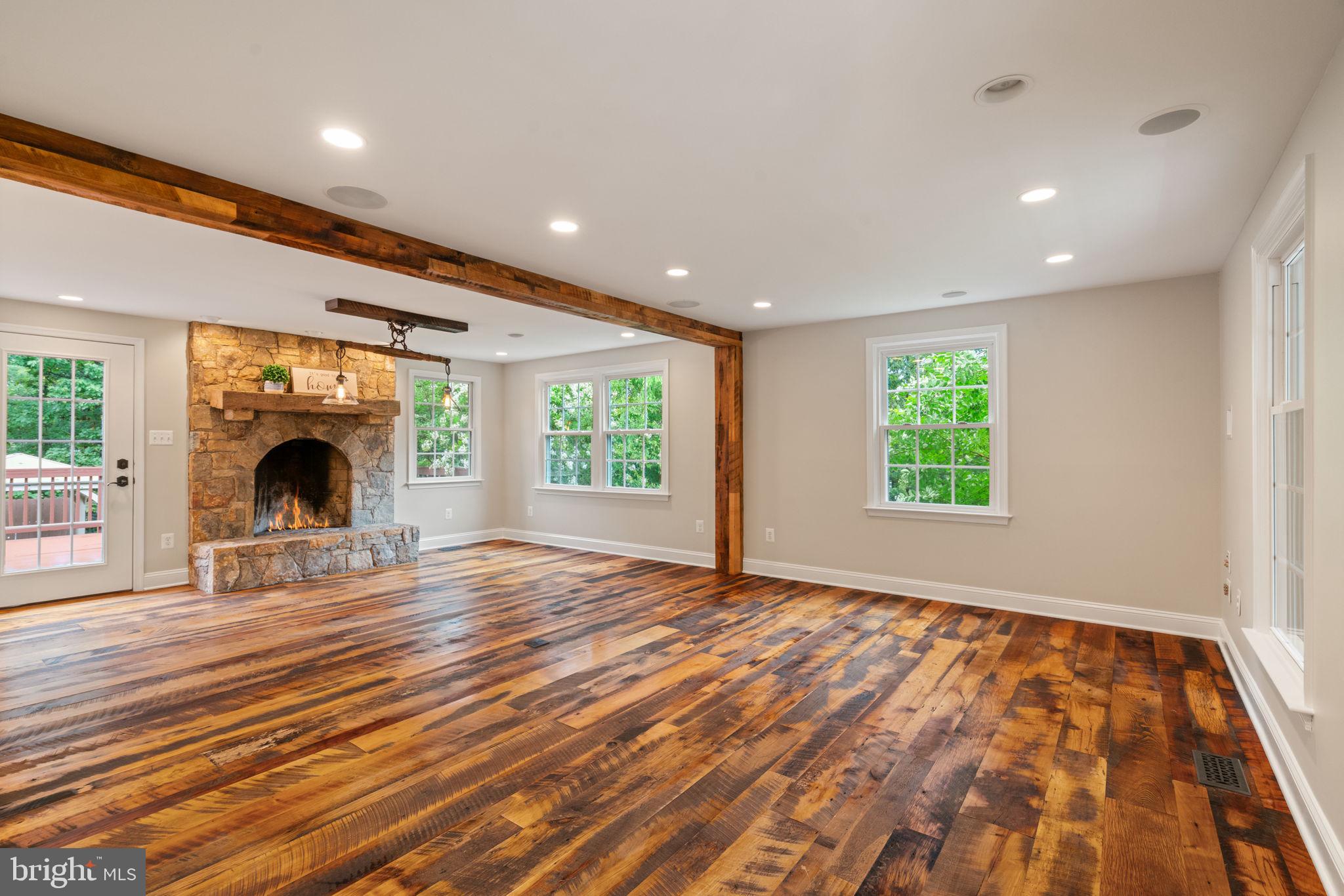 NOKESVILLE - Residential