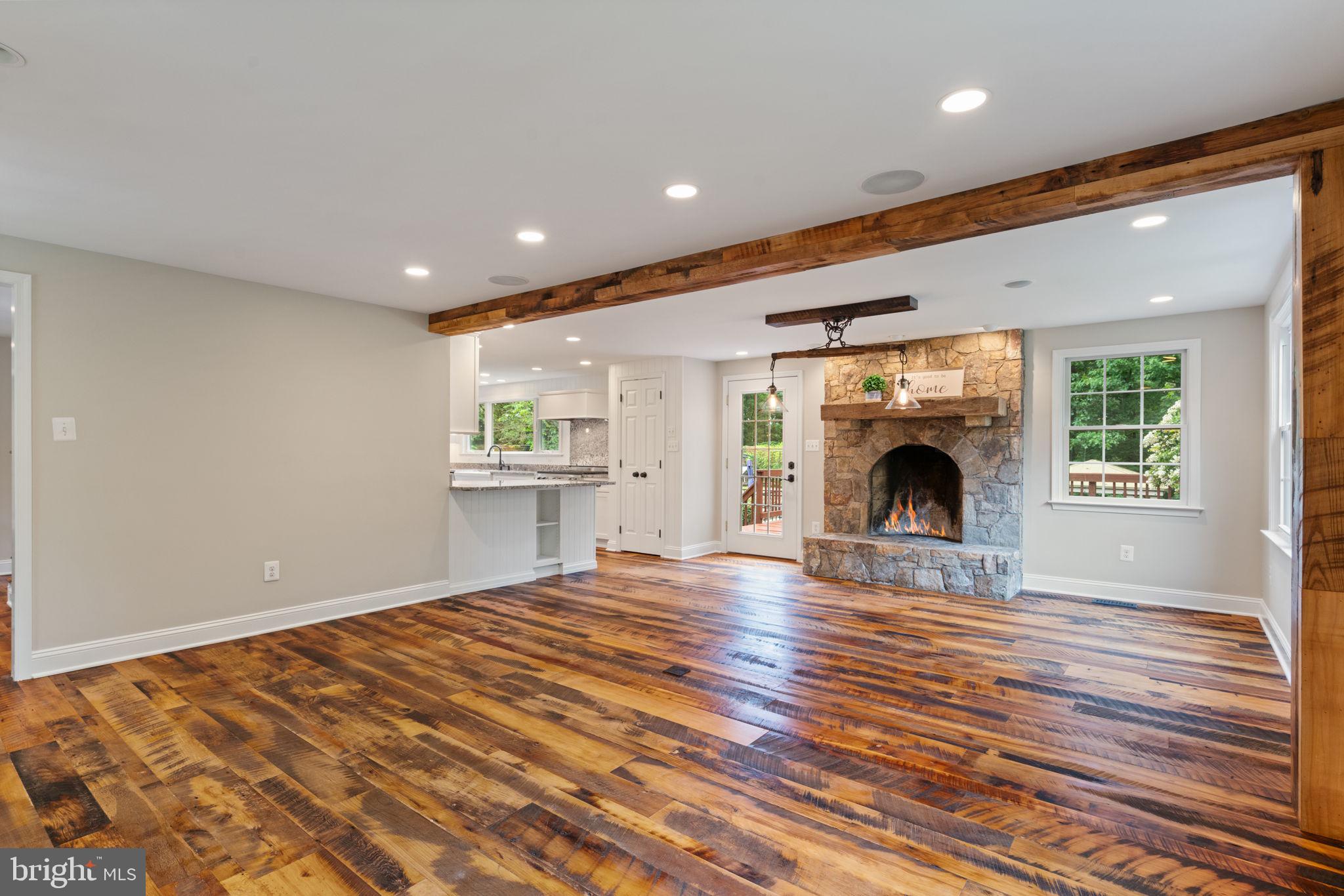 NOKESVILLE - Residential