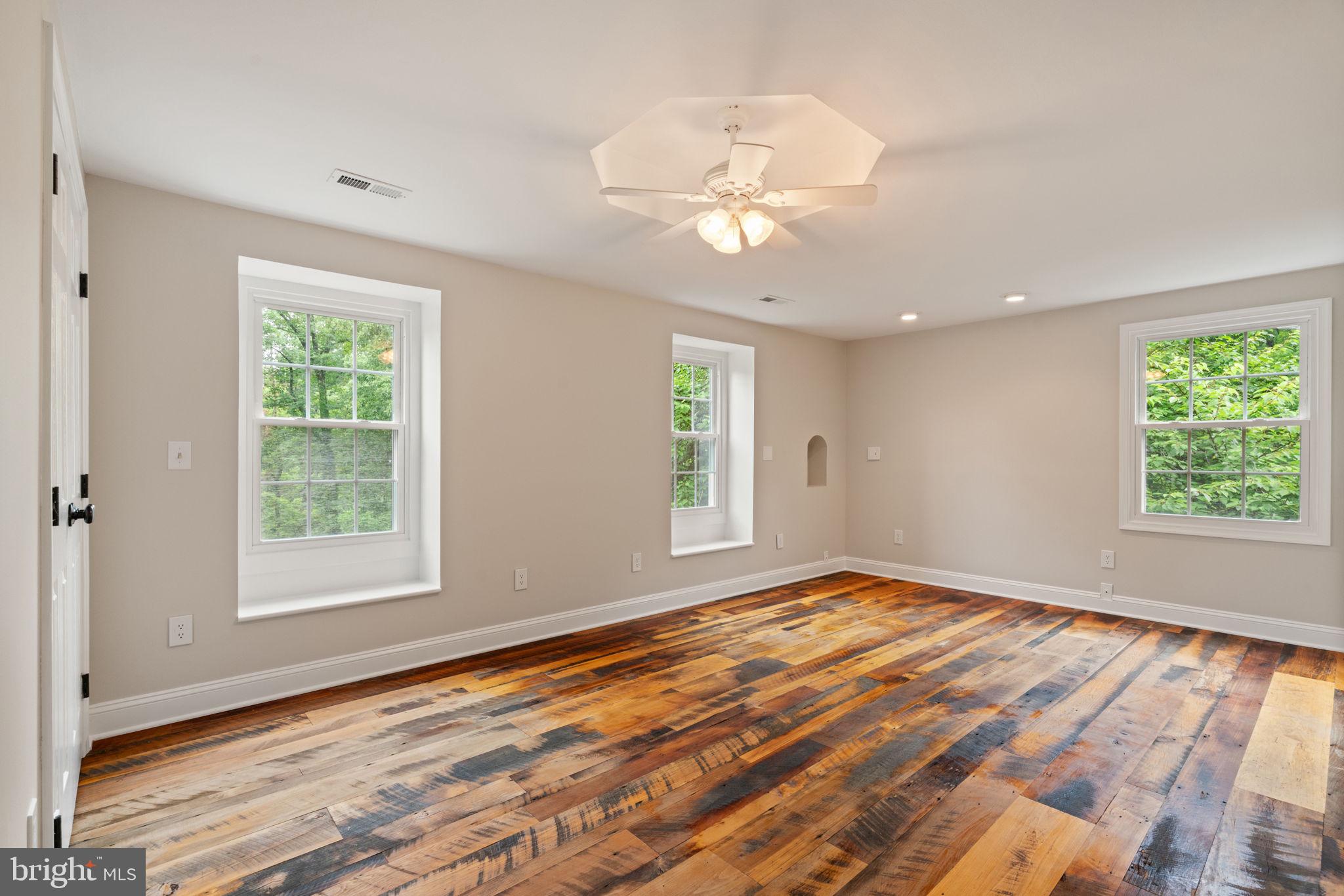 NOKESVILLE - Residential