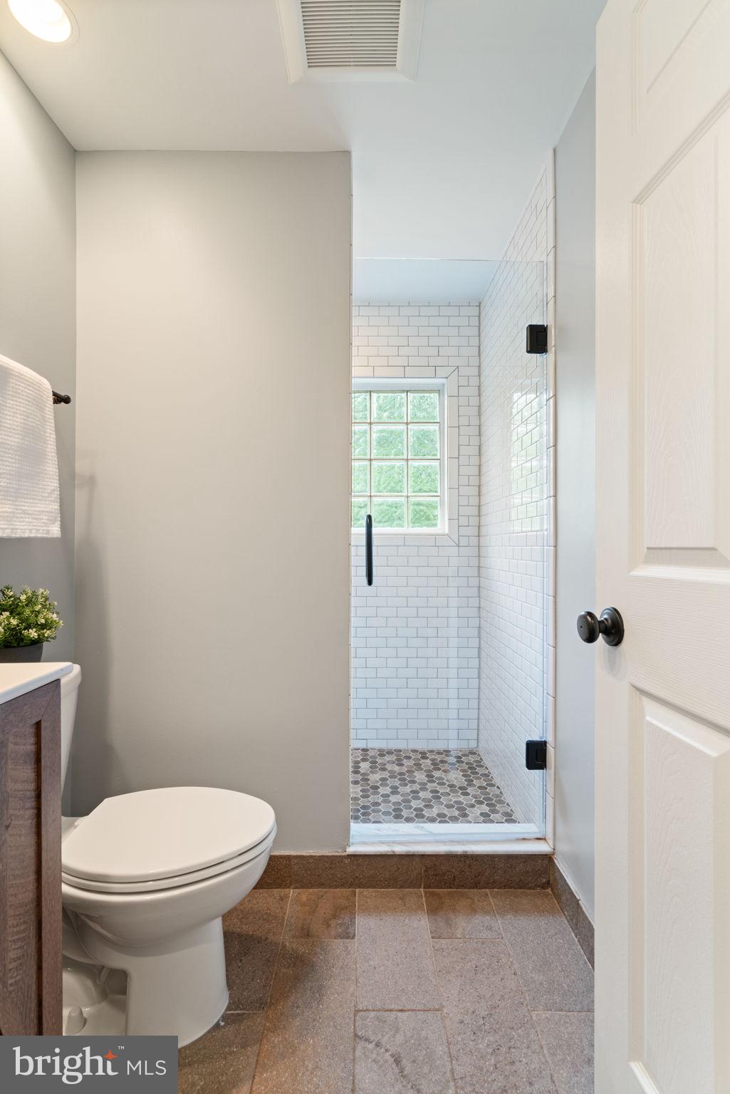 NOKESVILLE - Residential