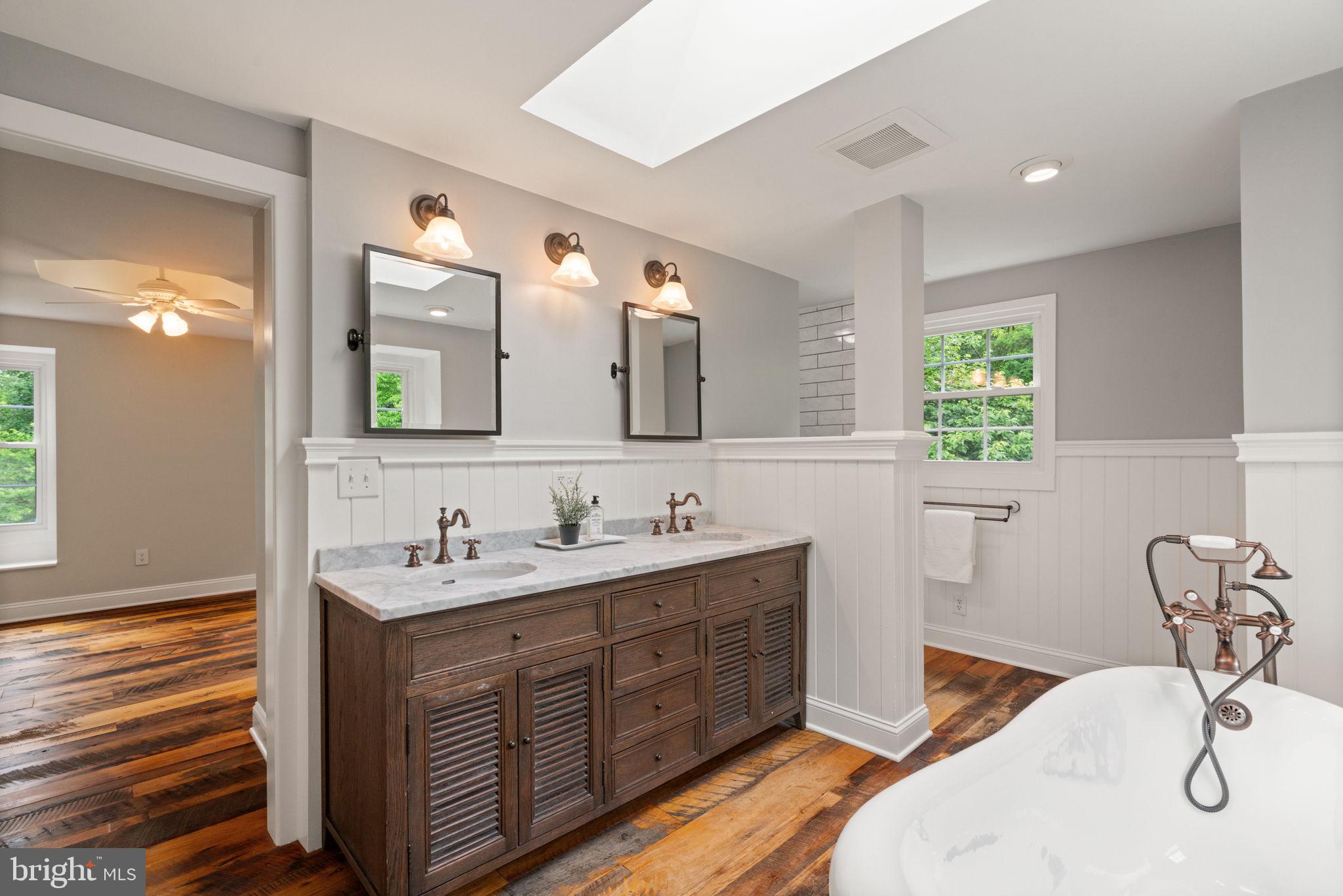 NOKESVILLE - Residential