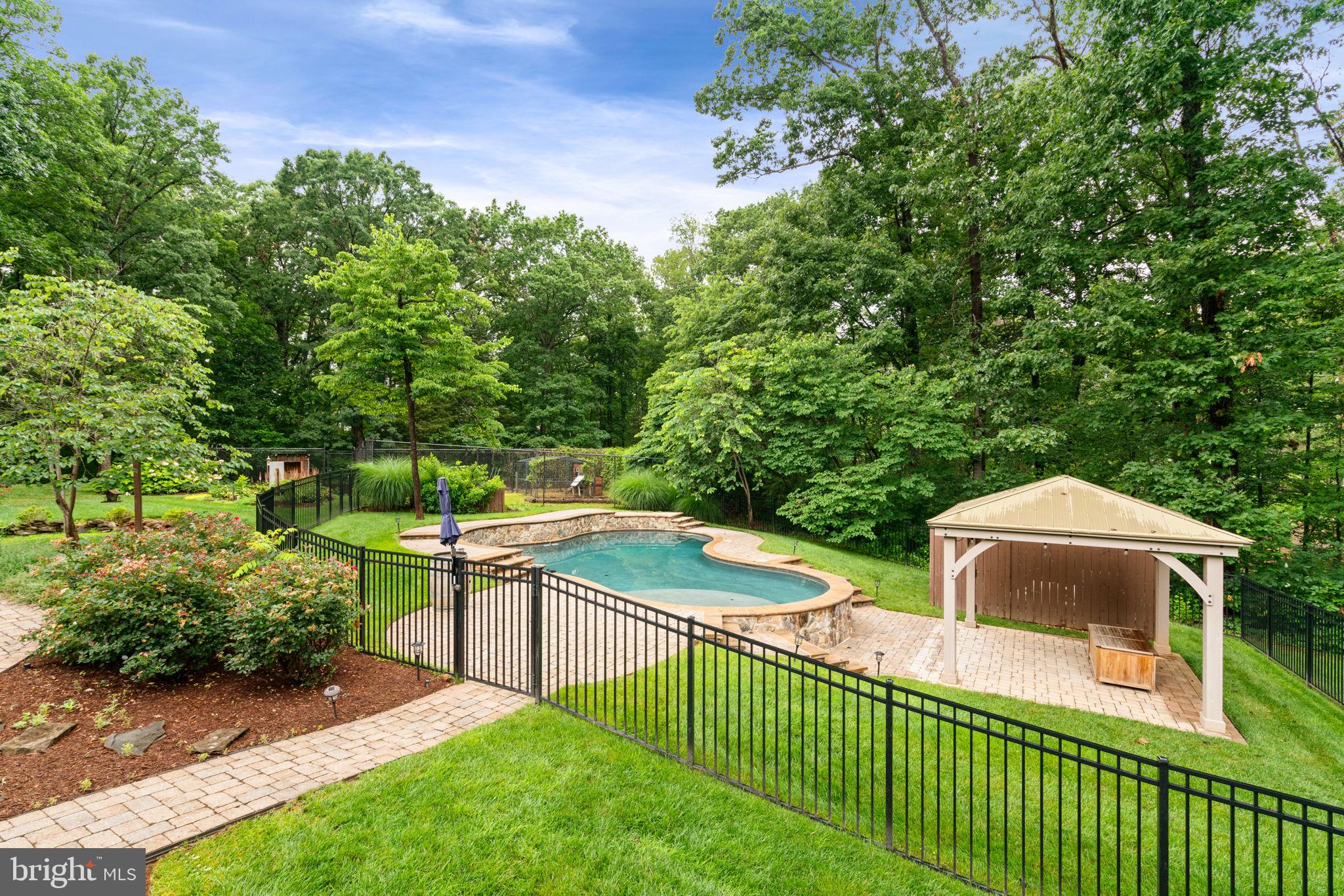 NOKESVILLE - Residential