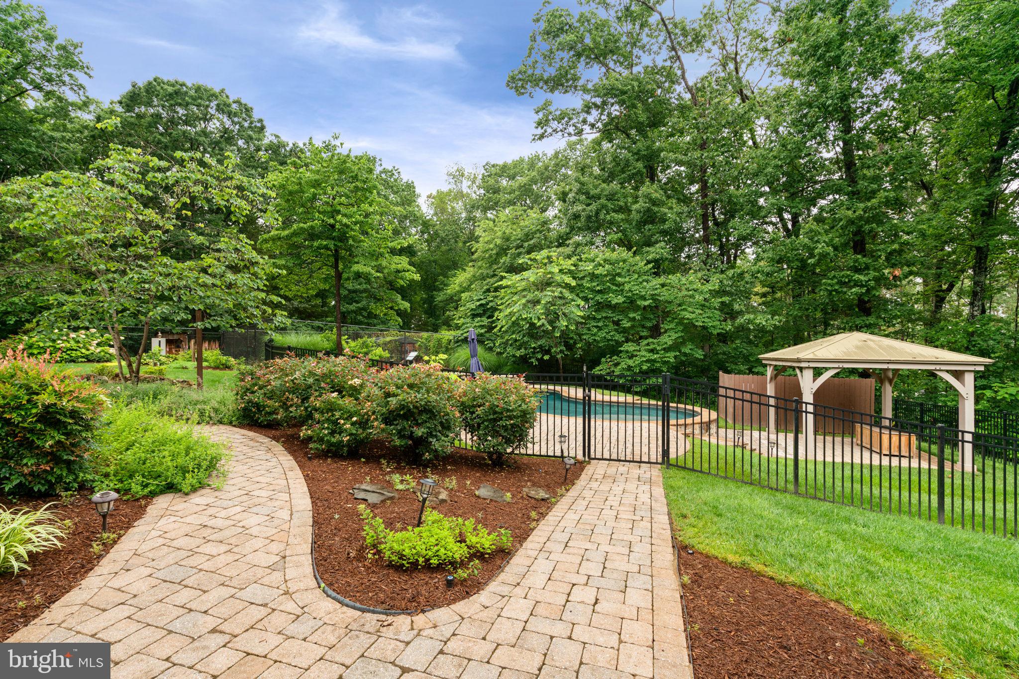 NOKESVILLE - Residential