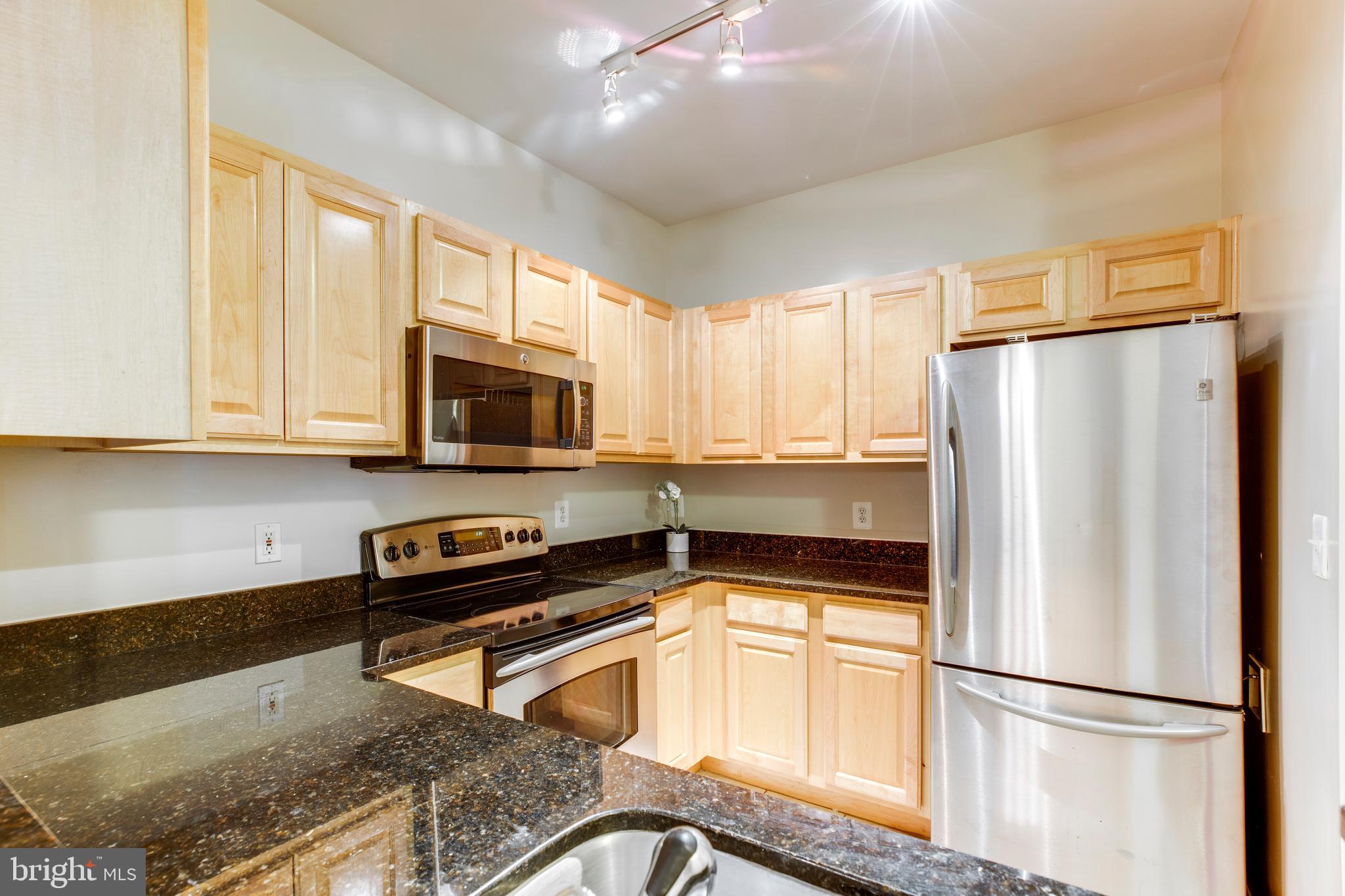 PALAZZO AT PARK CENTER - Residential