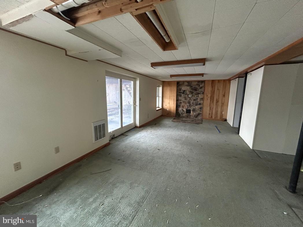 GUILFORD - Residential