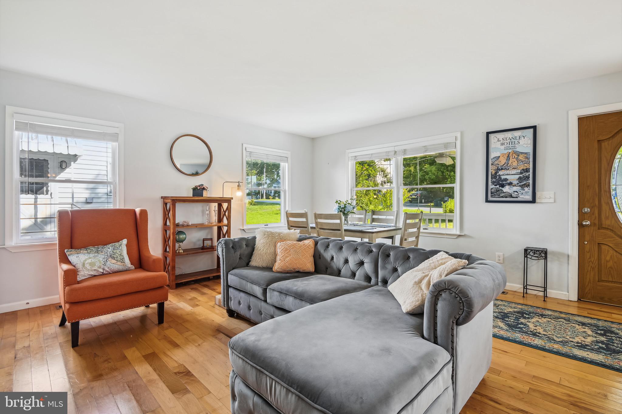 OYSTER HARBOR - Residential