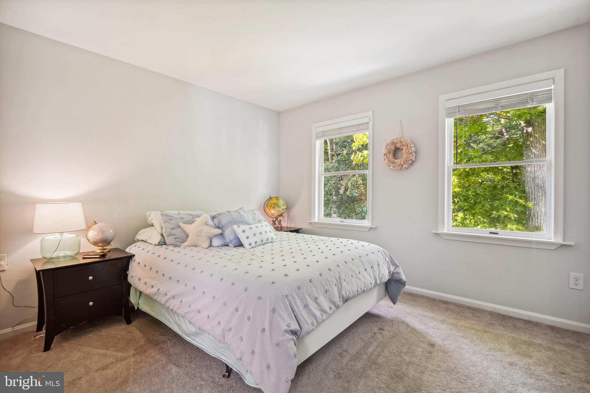 OYSTER HARBOR - Residential