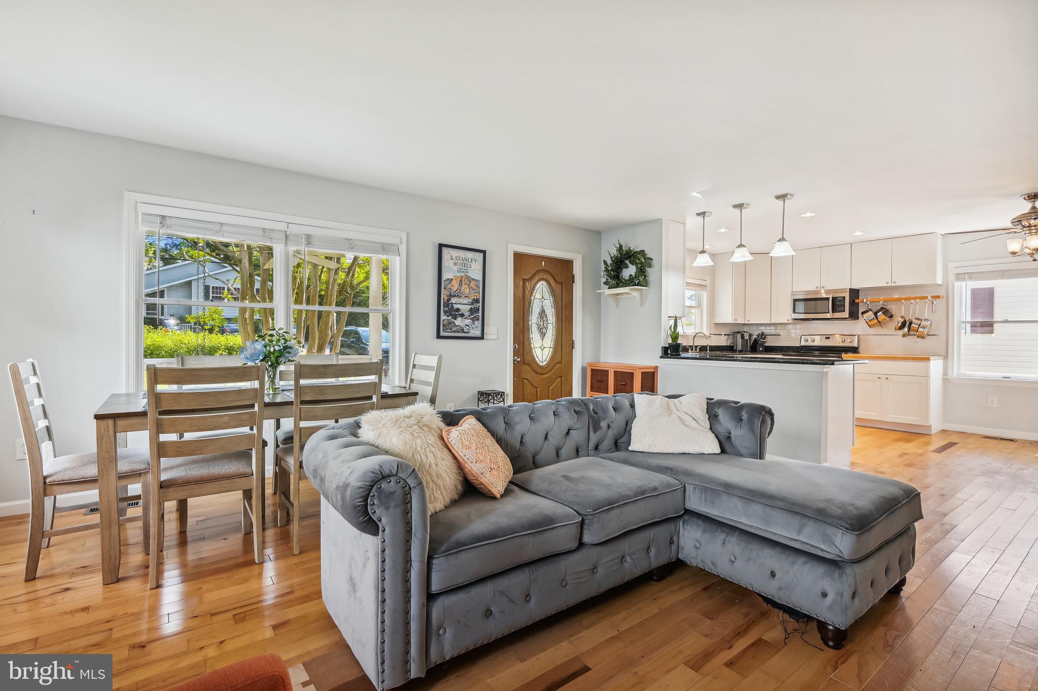 OYSTER HARBOR - Residential