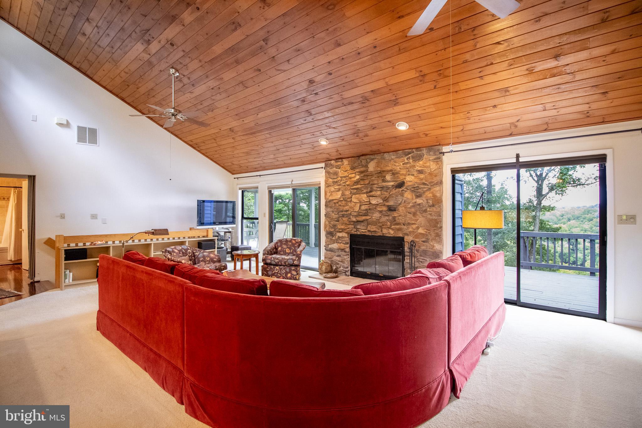 WHITINGS NECK FARM ESTATES - Residential