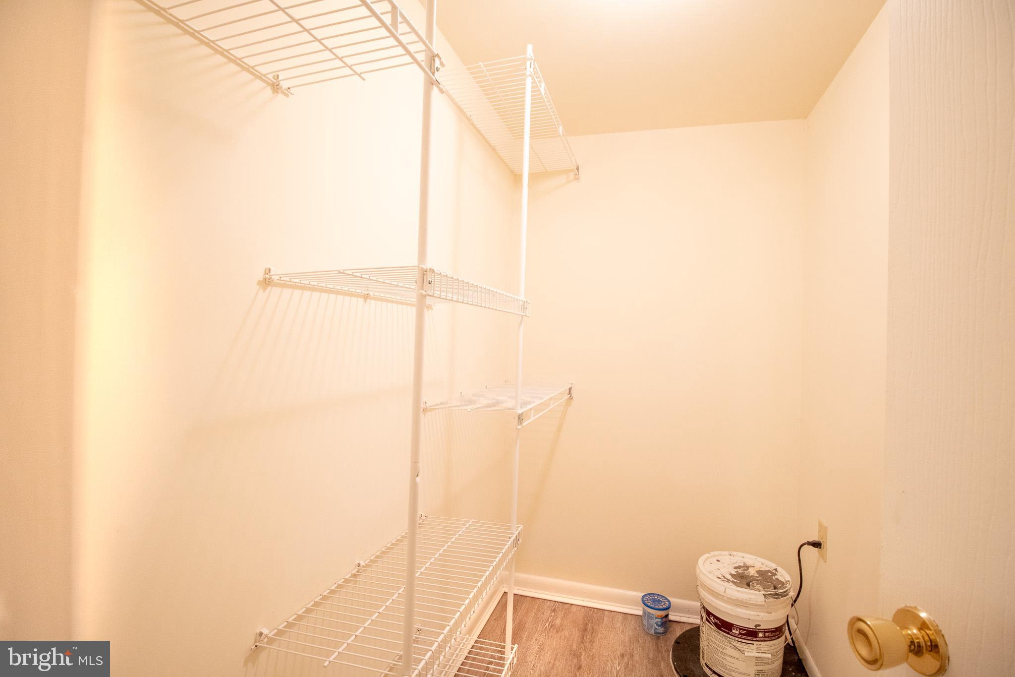 WHITINGS NECK FARM ESTATES - Residential