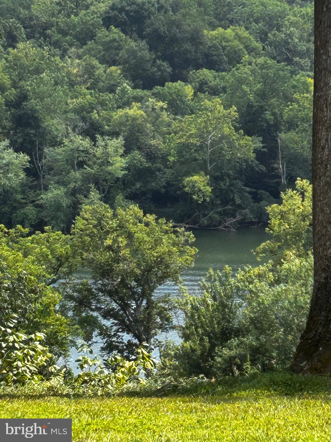 WHITINGS NECK FARM ESTATES - Residential