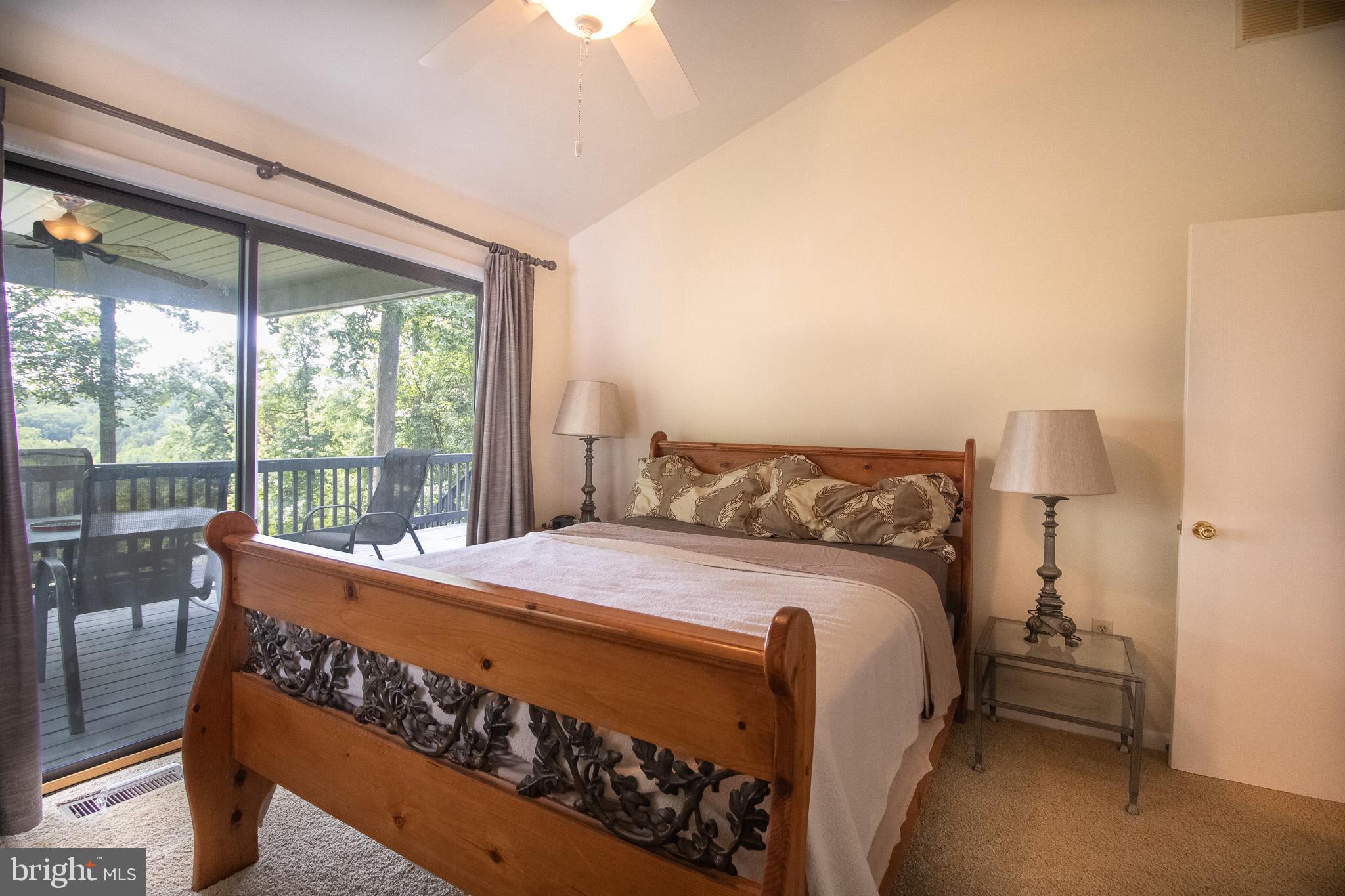 WHITINGS NECK FARM ESTATES - Residential