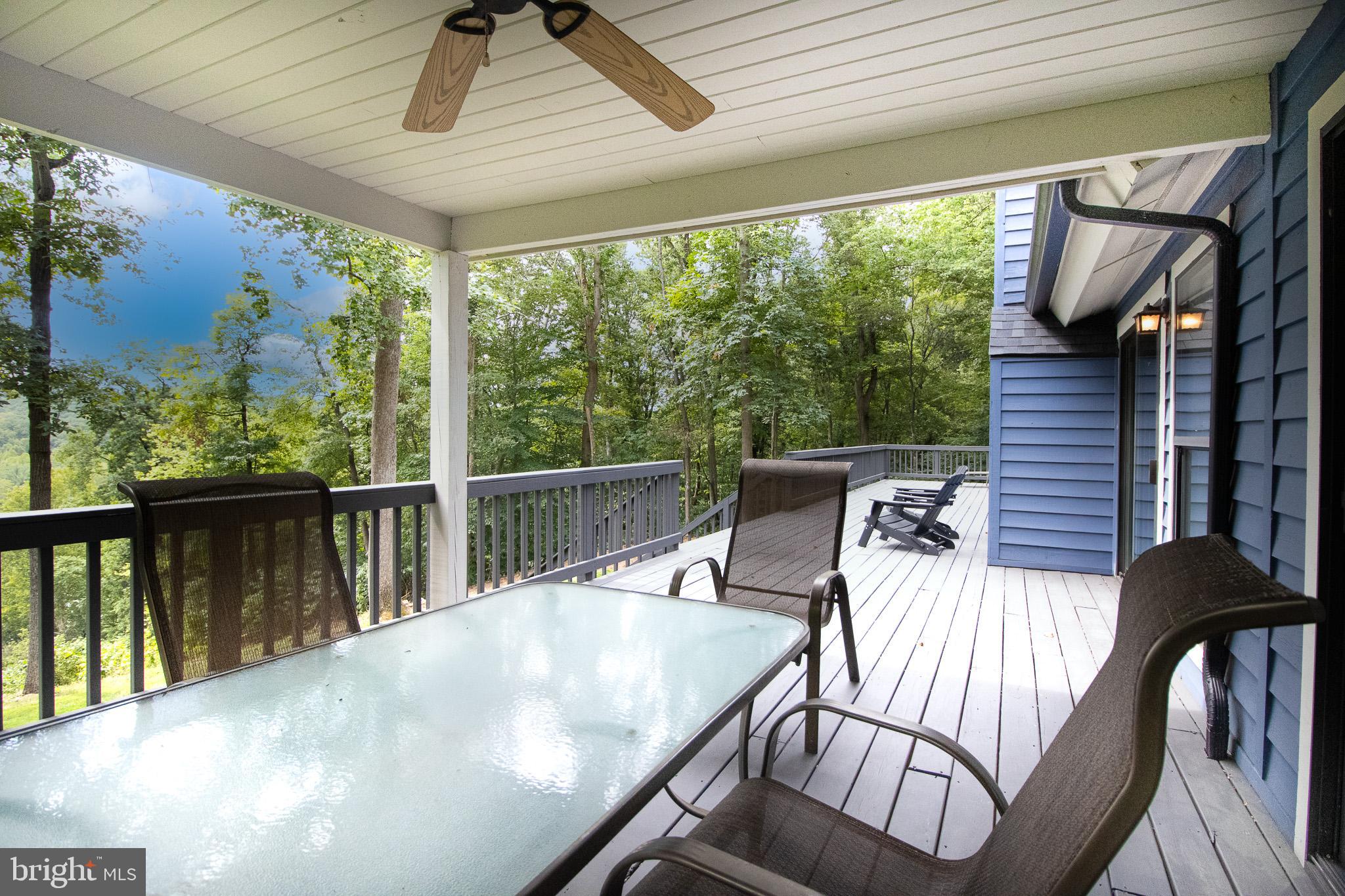 WHITINGS NECK FARM ESTATES - Residential