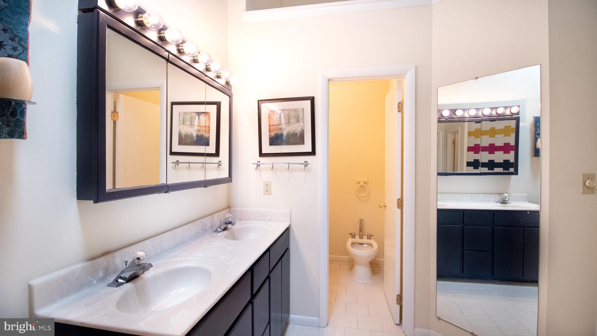 WHITINGS NECK FARM ESTATES - Residential