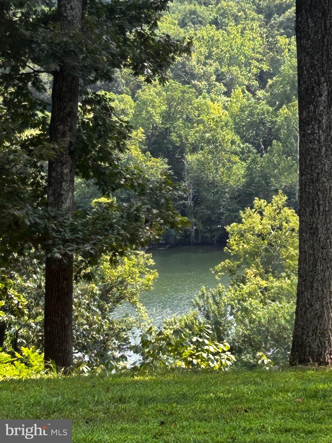 WHITINGS NECK FARM ESTATES - Residential