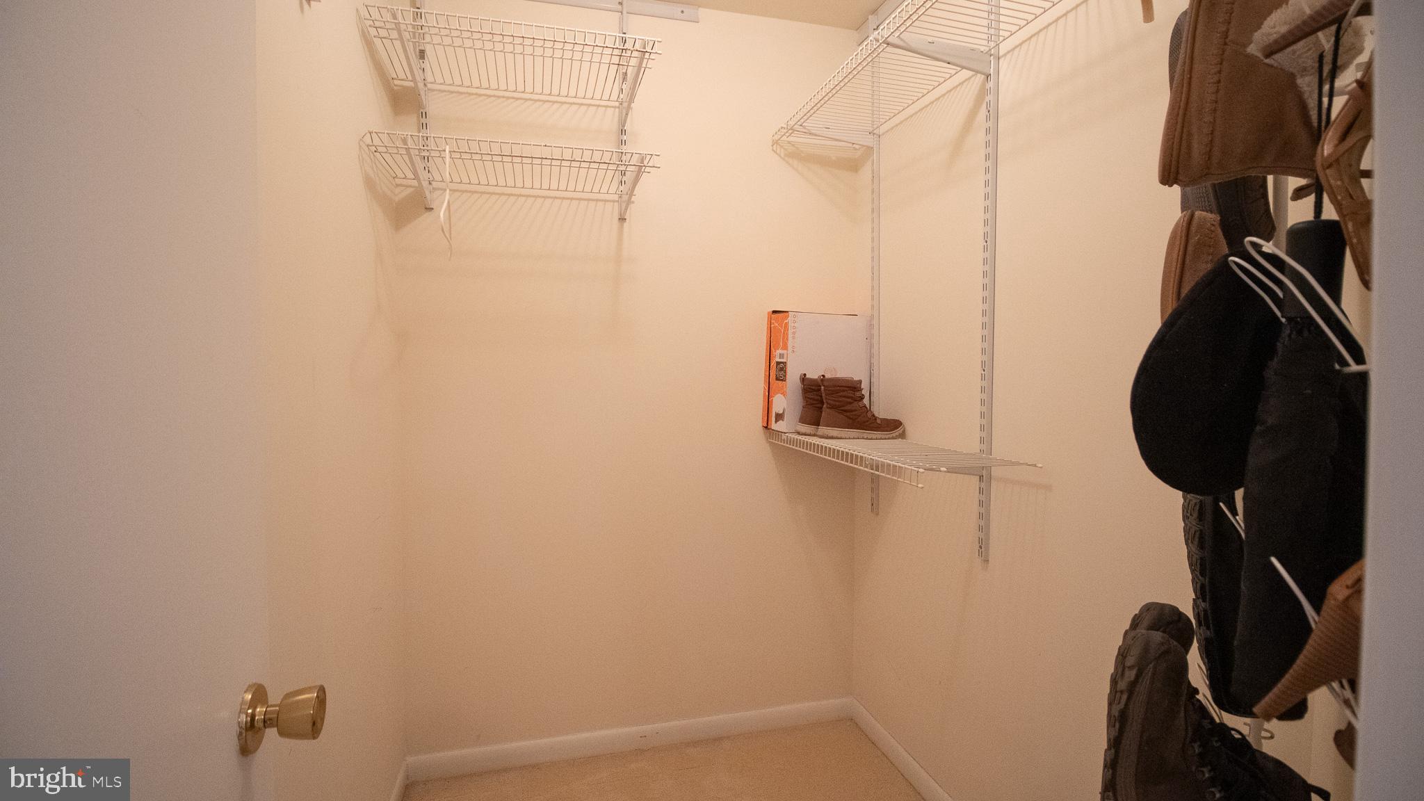 WHITINGS NECK FARM ESTATES - Residential