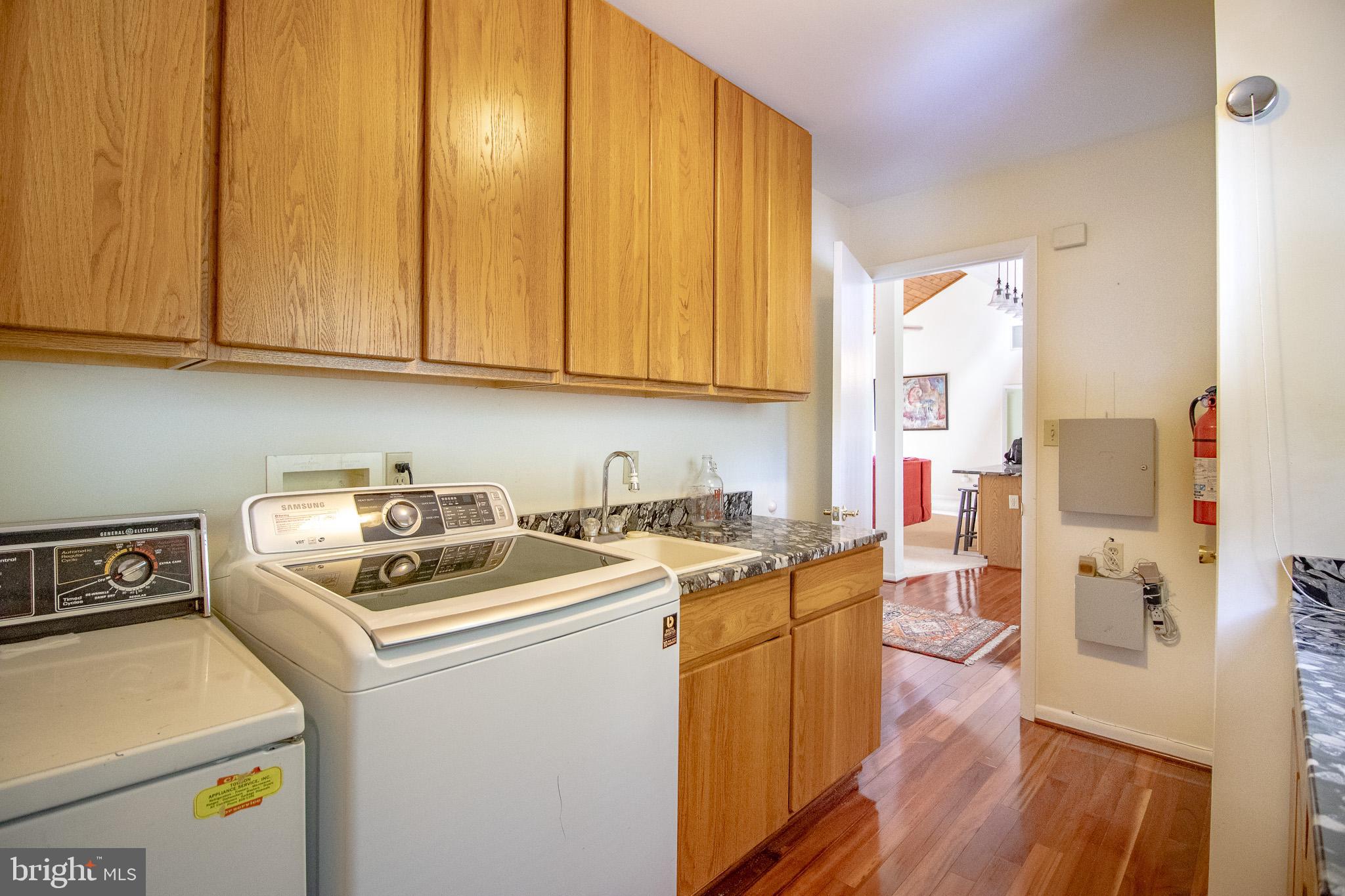 WHITINGS NECK FARM ESTATES - Residential