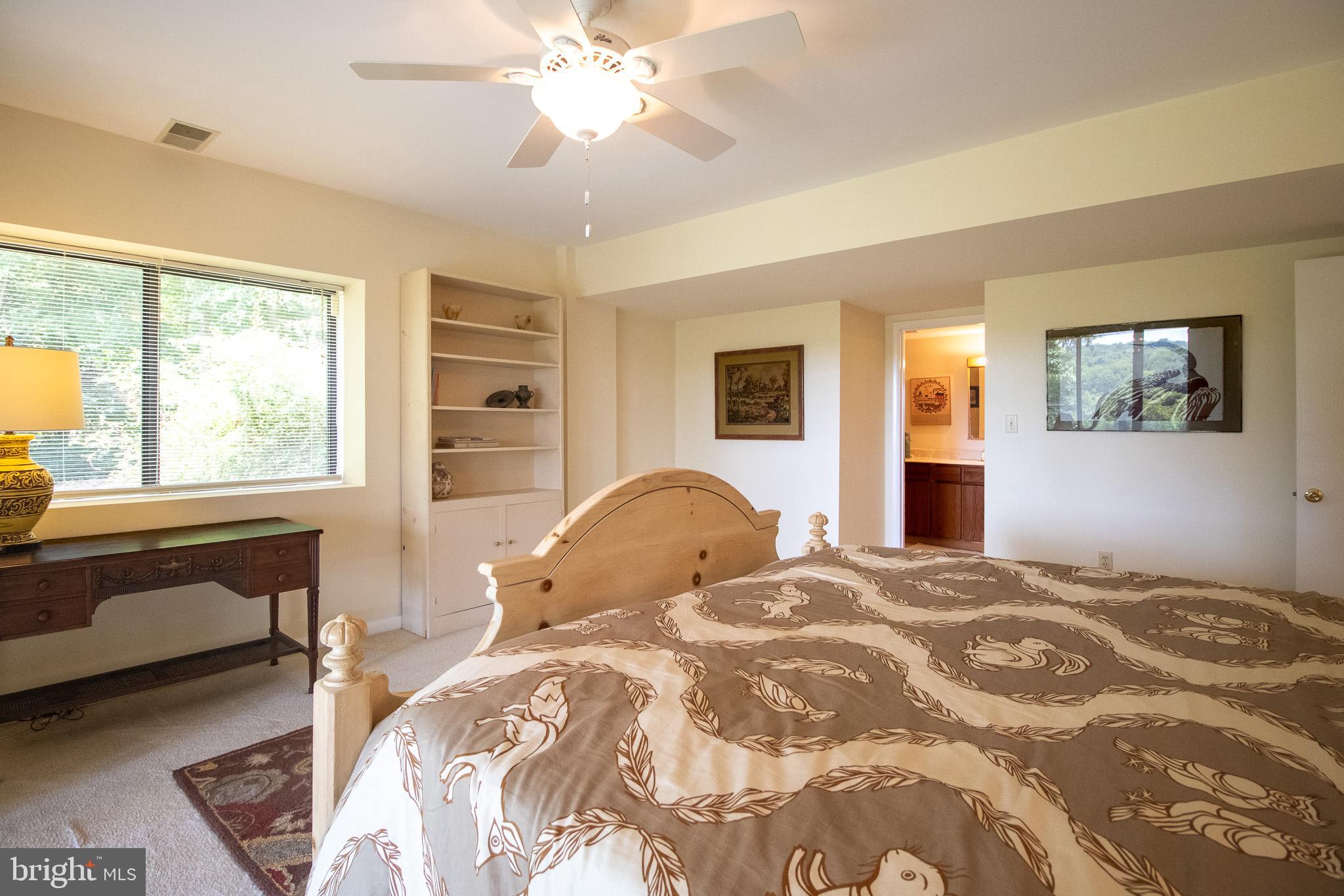 WHITINGS NECK FARM ESTATES - Residential