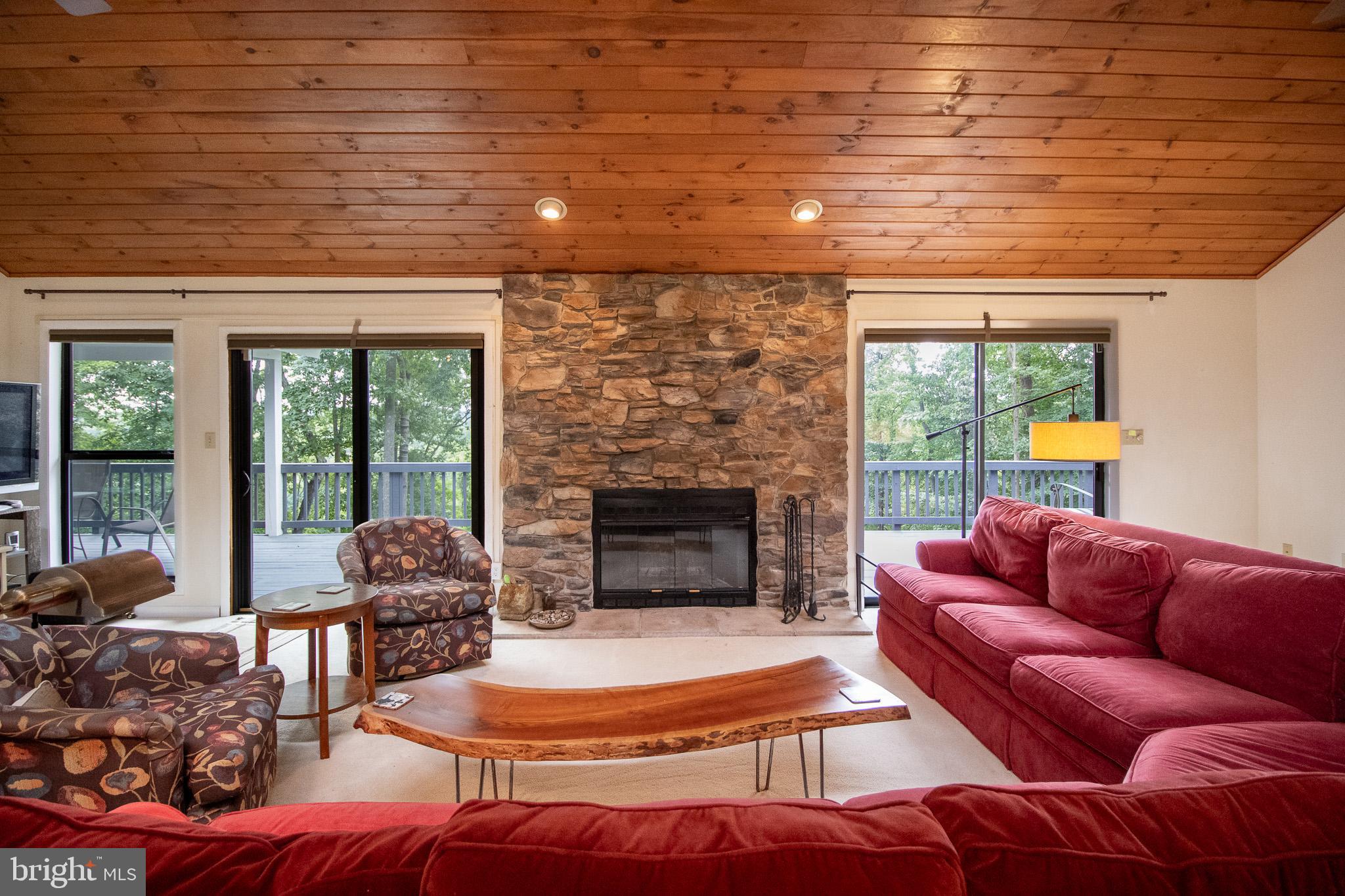 WHITINGS NECK FARM ESTATES - Residential