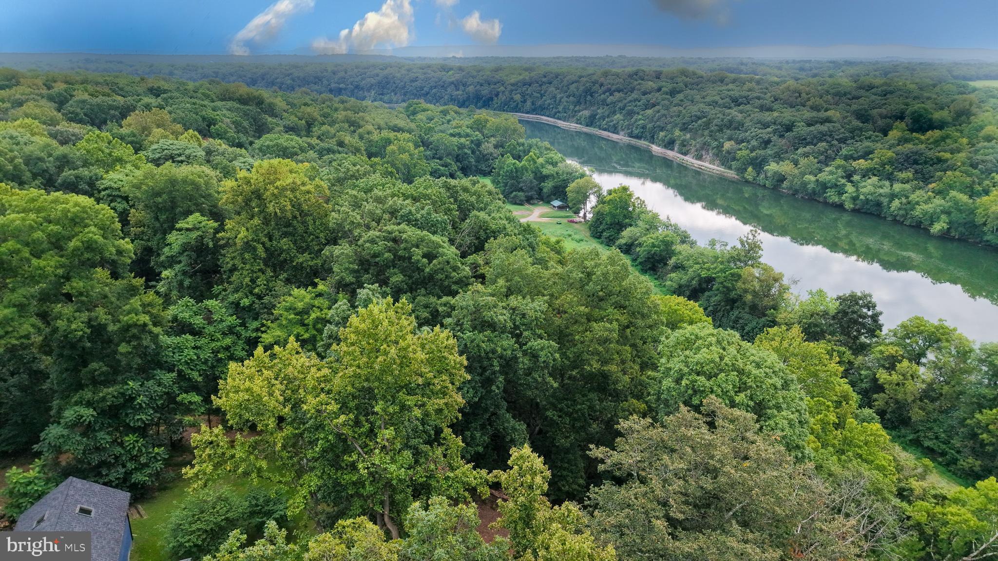 WHITINGS NECK FARM ESTATES - Residential