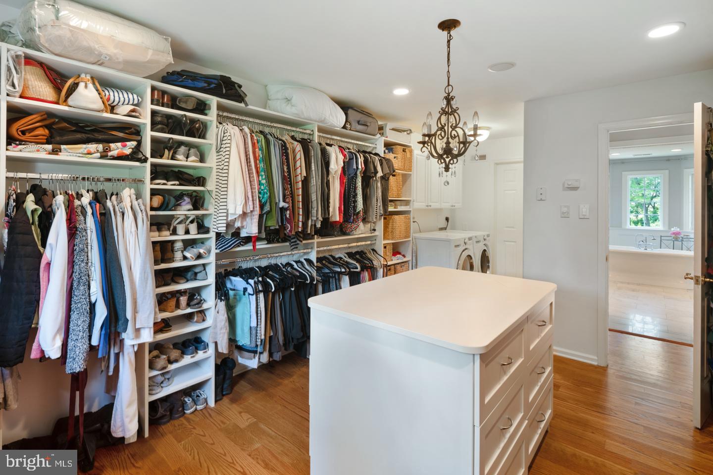 LONGMEADOW - Residential