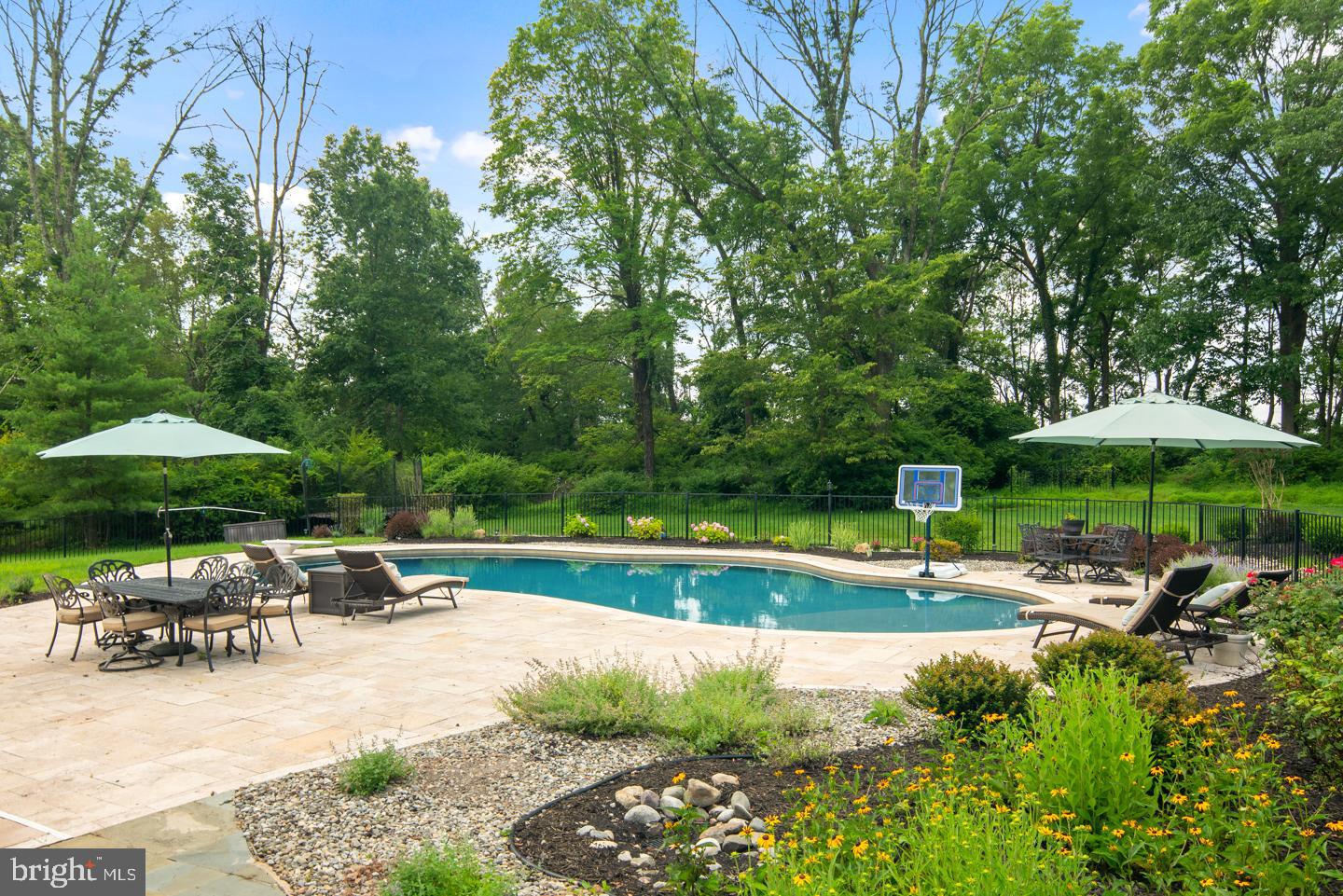 LONGMEADOW - Residential