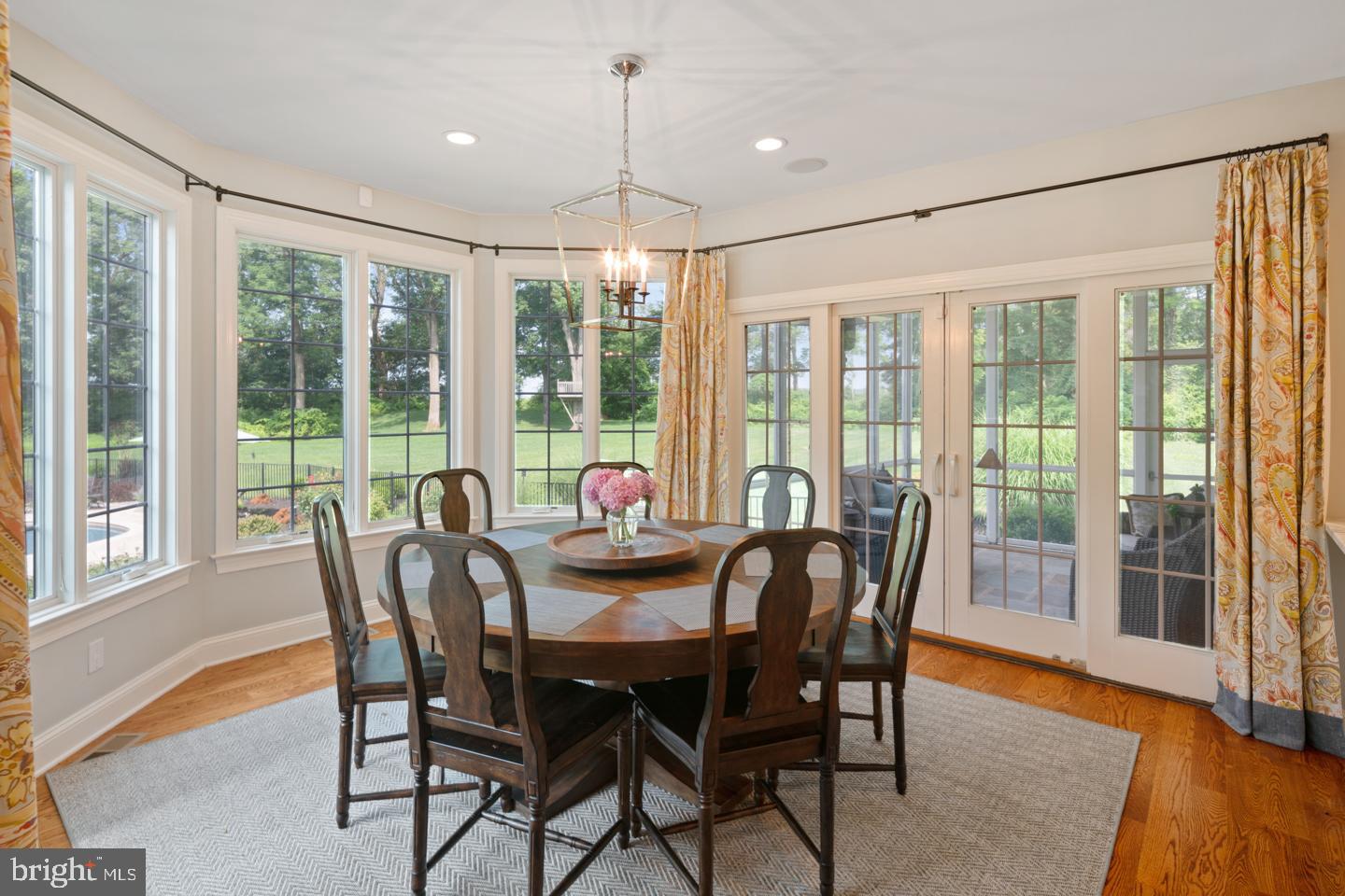 LONGMEADOW - Residential