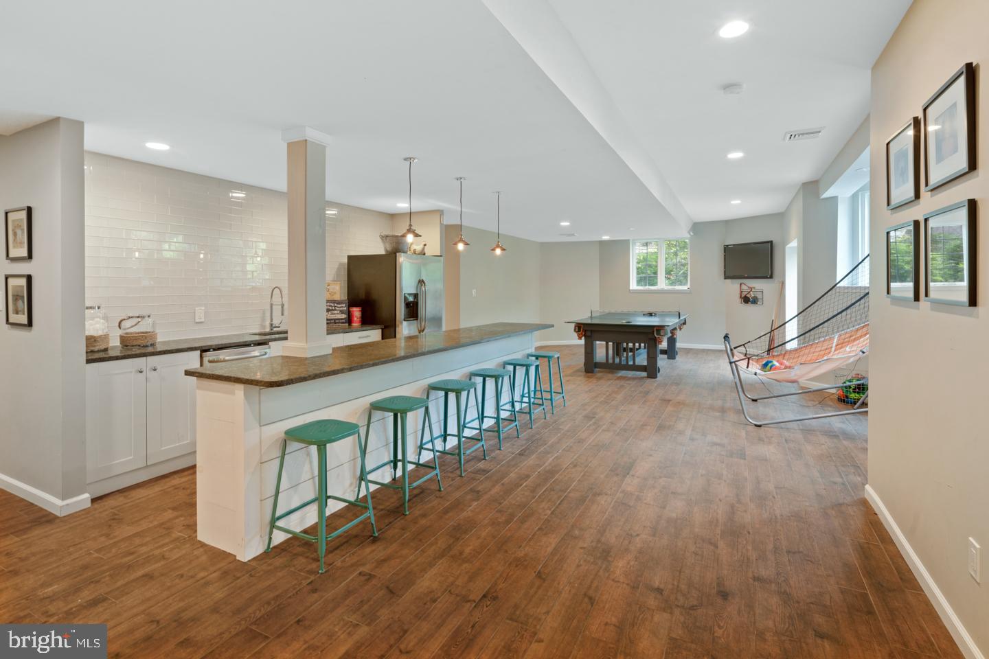 LONGMEADOW - Residential