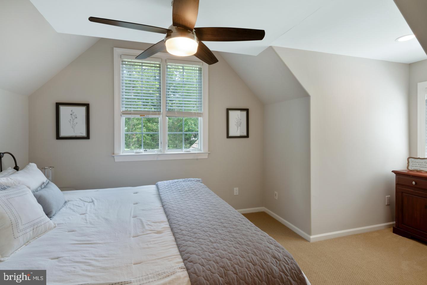 LONGMEADOW - Residential