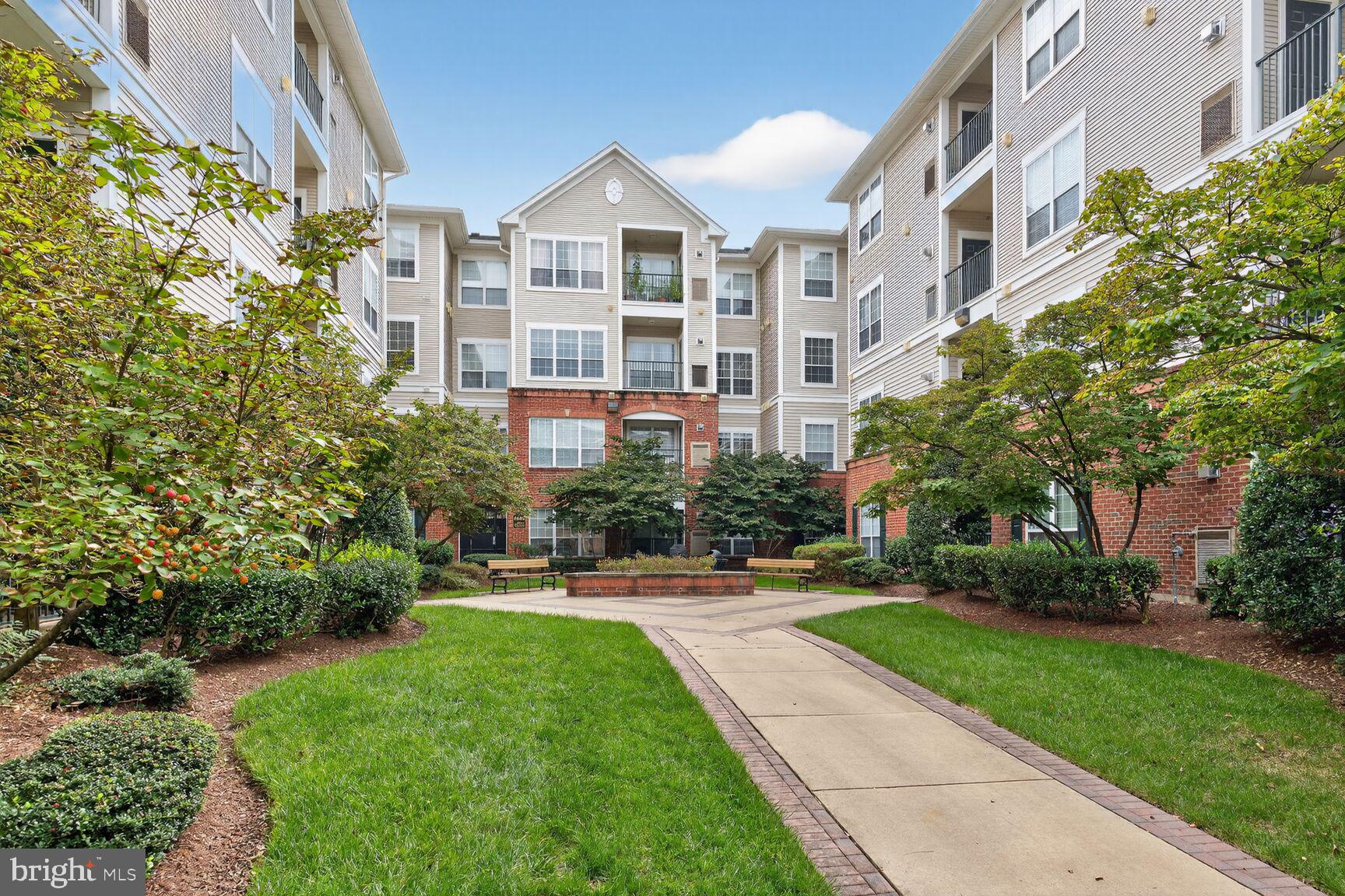 4862 EISENHOWER AVENUE 460