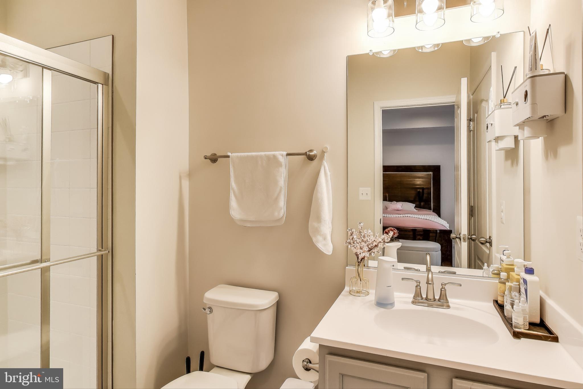 VISTA GARDENS - Residential