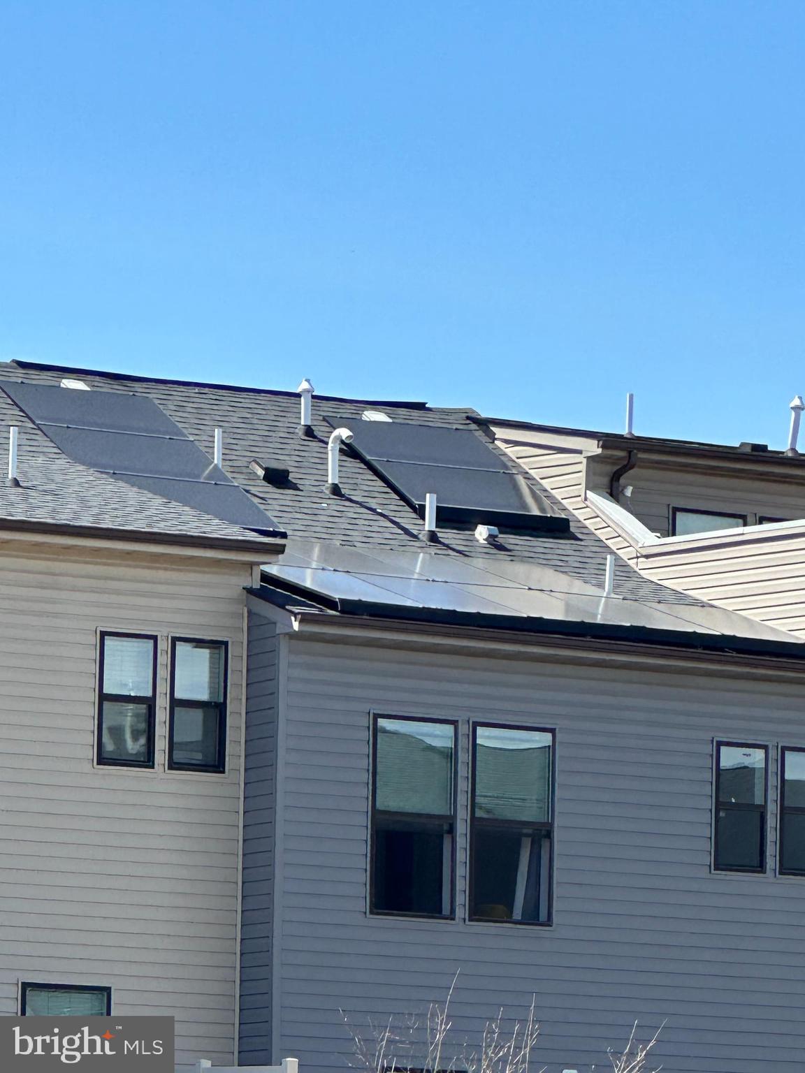 VISTA GARDENS - Residential