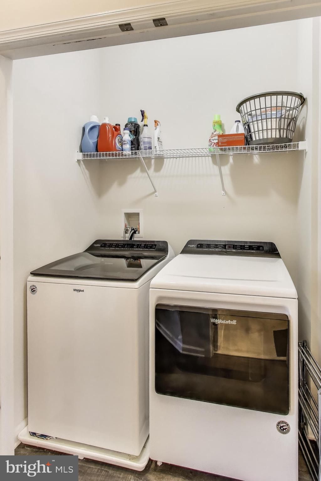 VISTA GARDENS - Residential