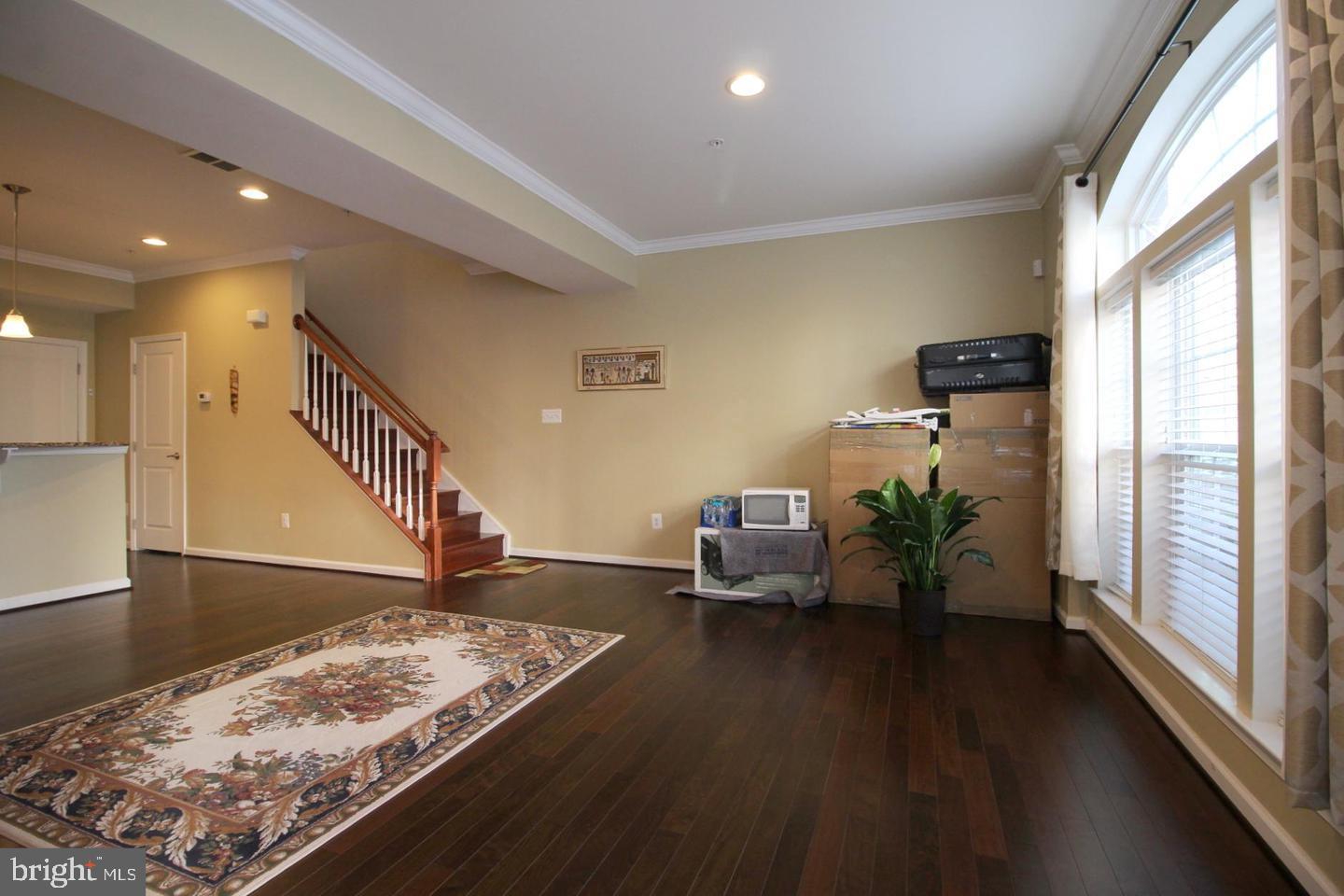 SOMERSET CROSSING - Residential Lease