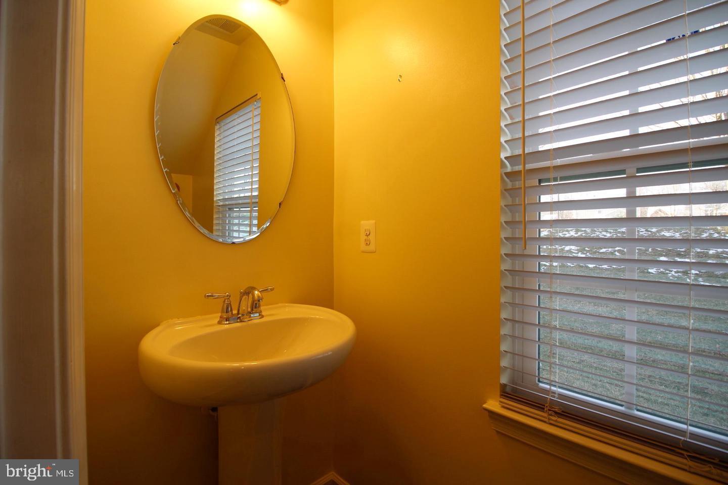 SOMERSET CROSSING - Residential Lease