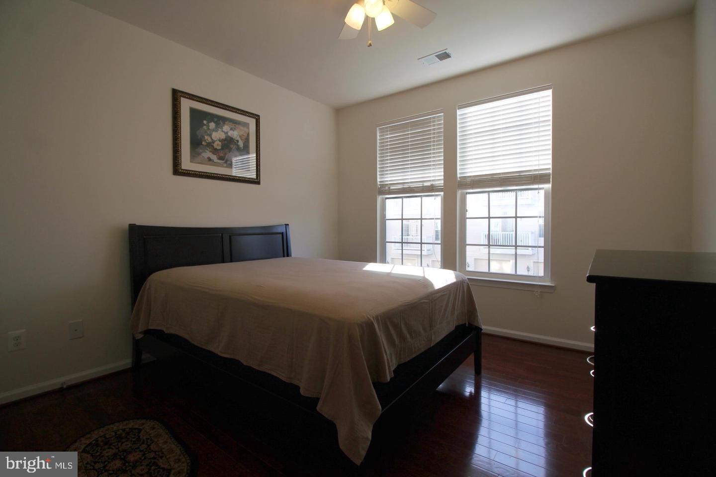 SOMERSET CROSSING - Residential Lease