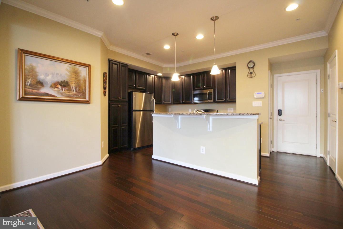 SOMERSET CROSSING - Residential Lease