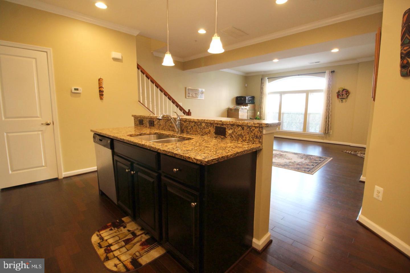 SOMERSET CROSSING - Residential Lease