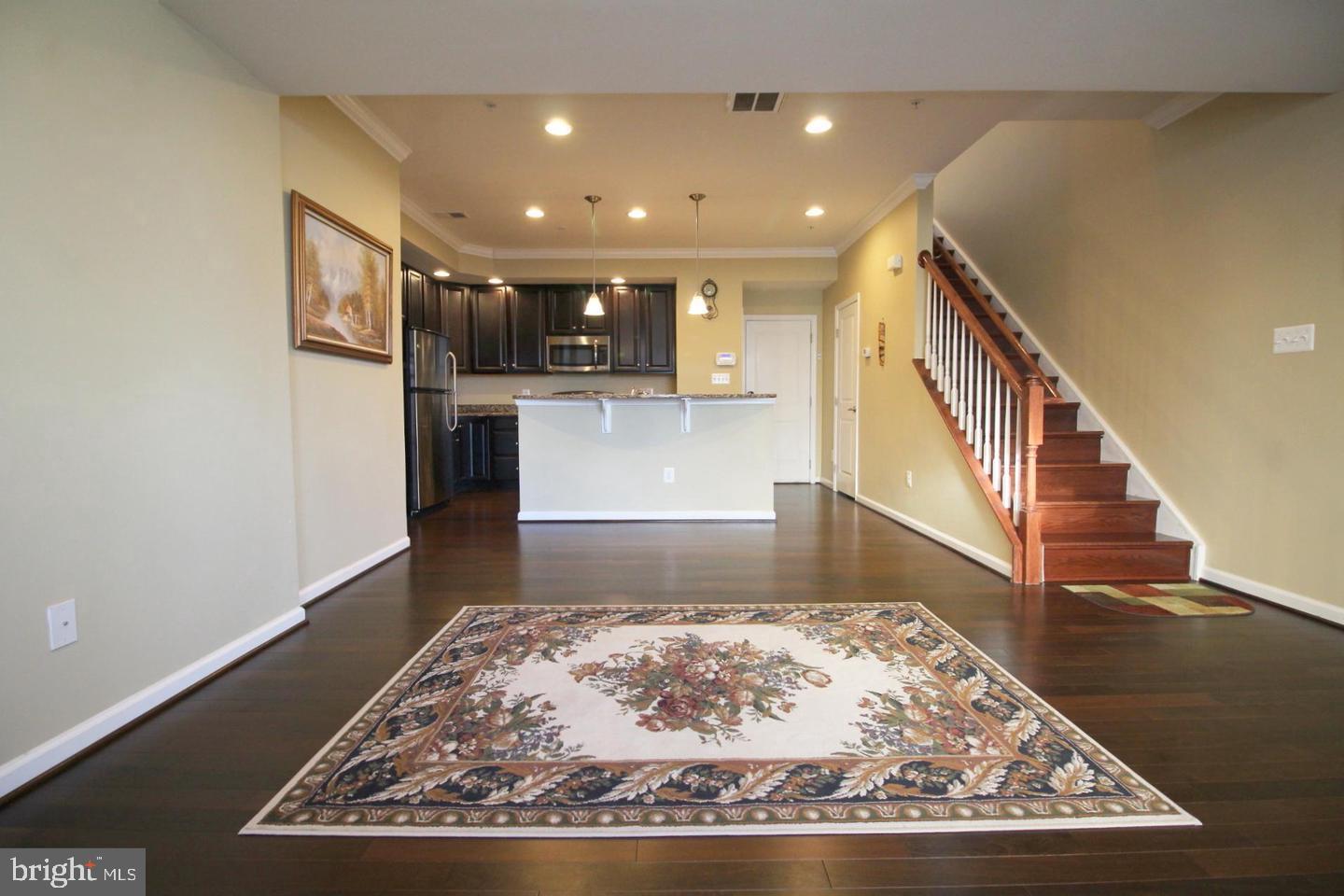 SOMERSET CROSSING - Residential Lease