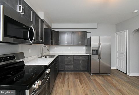 13 W 2ND STREET POTTSTOWN PA 19464