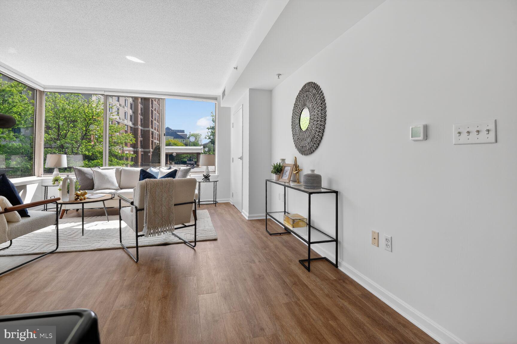 WILTON HOUSE - Residential