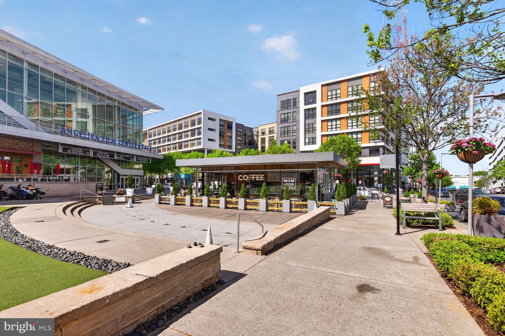 WILTON HOUSE - Residential