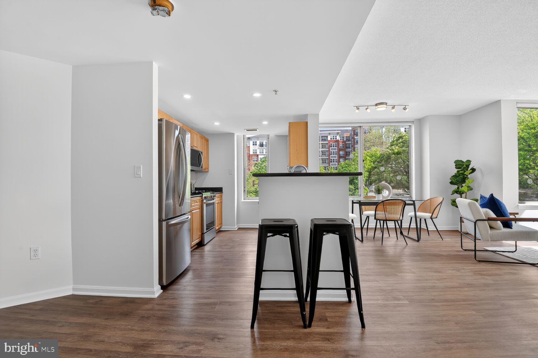 2726 GALLOWS ROAD 216