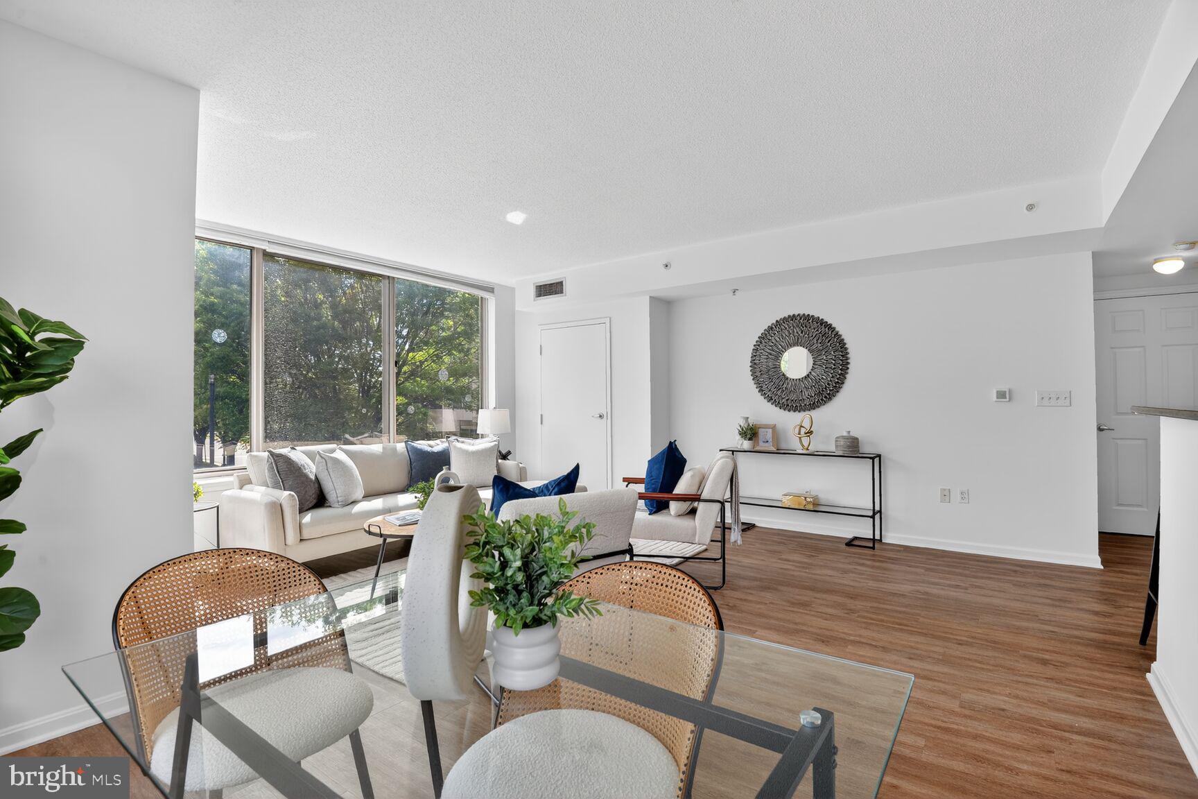 WILTON HOUSE - Residential