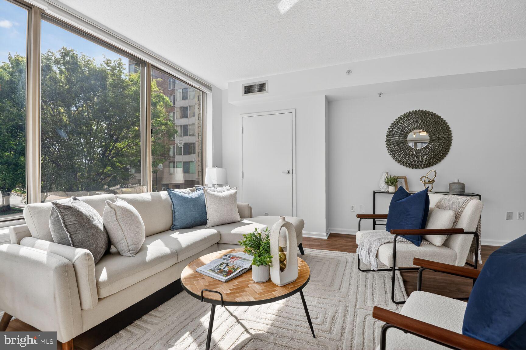 WILTON HOUSE - Residential