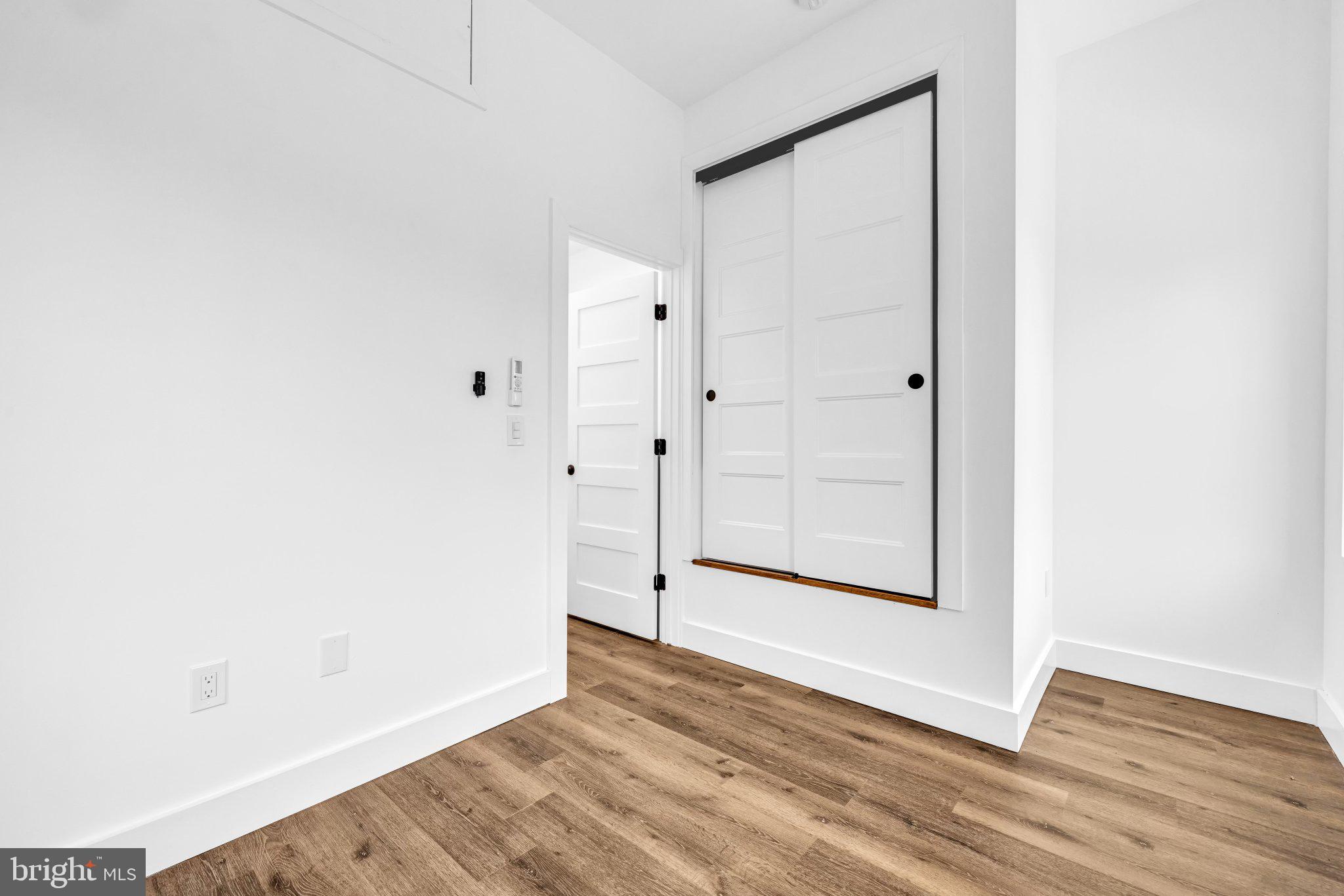 BROOKLYN - Residential