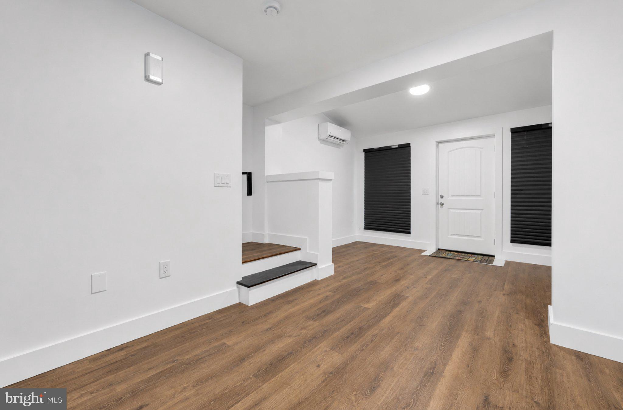 BROOKLYN - Residential